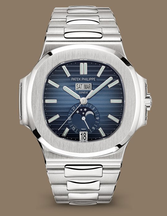 PATEK PHILIPPE Nautilus cadran bleu avec dégradé de noir