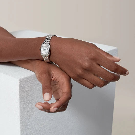 Montre Cartier Panthère , Boîte en acier, lunette sertie de 36 diamants, Modèle Moyen