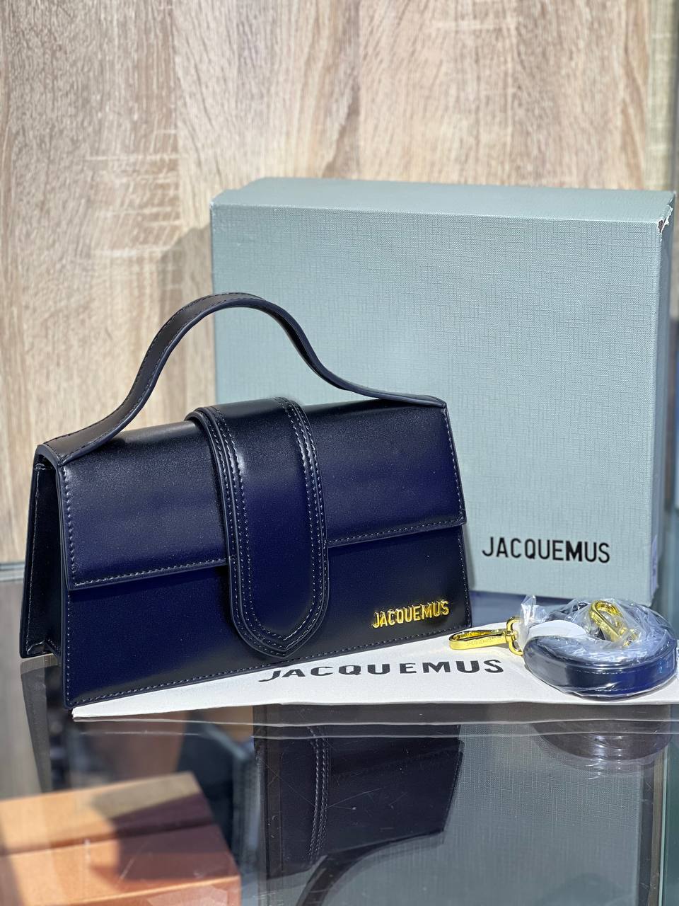Jacquemus Le Bambino