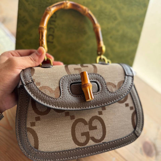 Gucci Sac à main en cuir Convertible Bamboo Top Handle