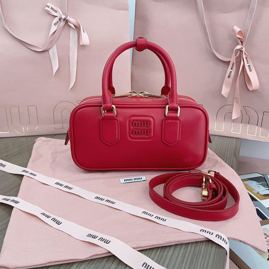 miu miu Sac Arcadie en cuir red