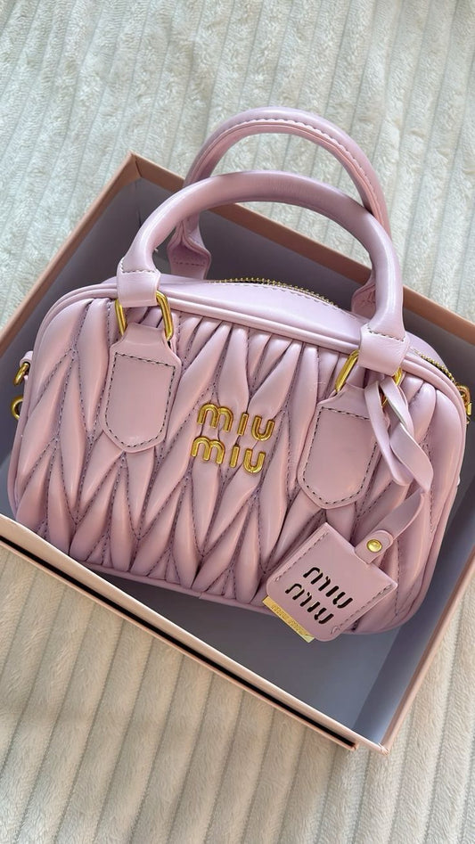miu miu Sac mini bandoulière en cuir Arcadie Rose