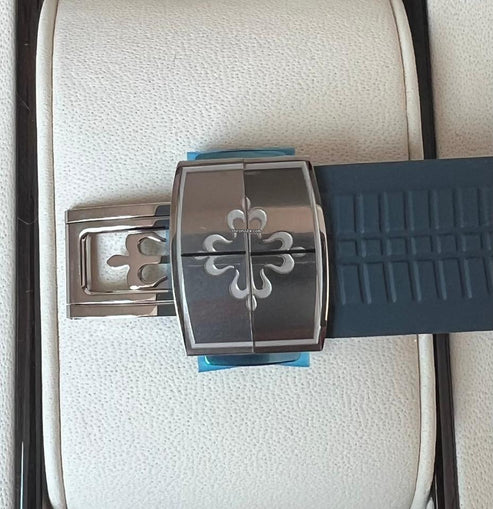 Patek Philippe Aquanaut Bleu 42mm