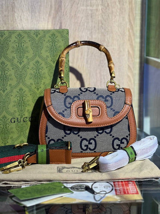 Gucci Sac à main en cuir Convertible Bamboo Top Handle
