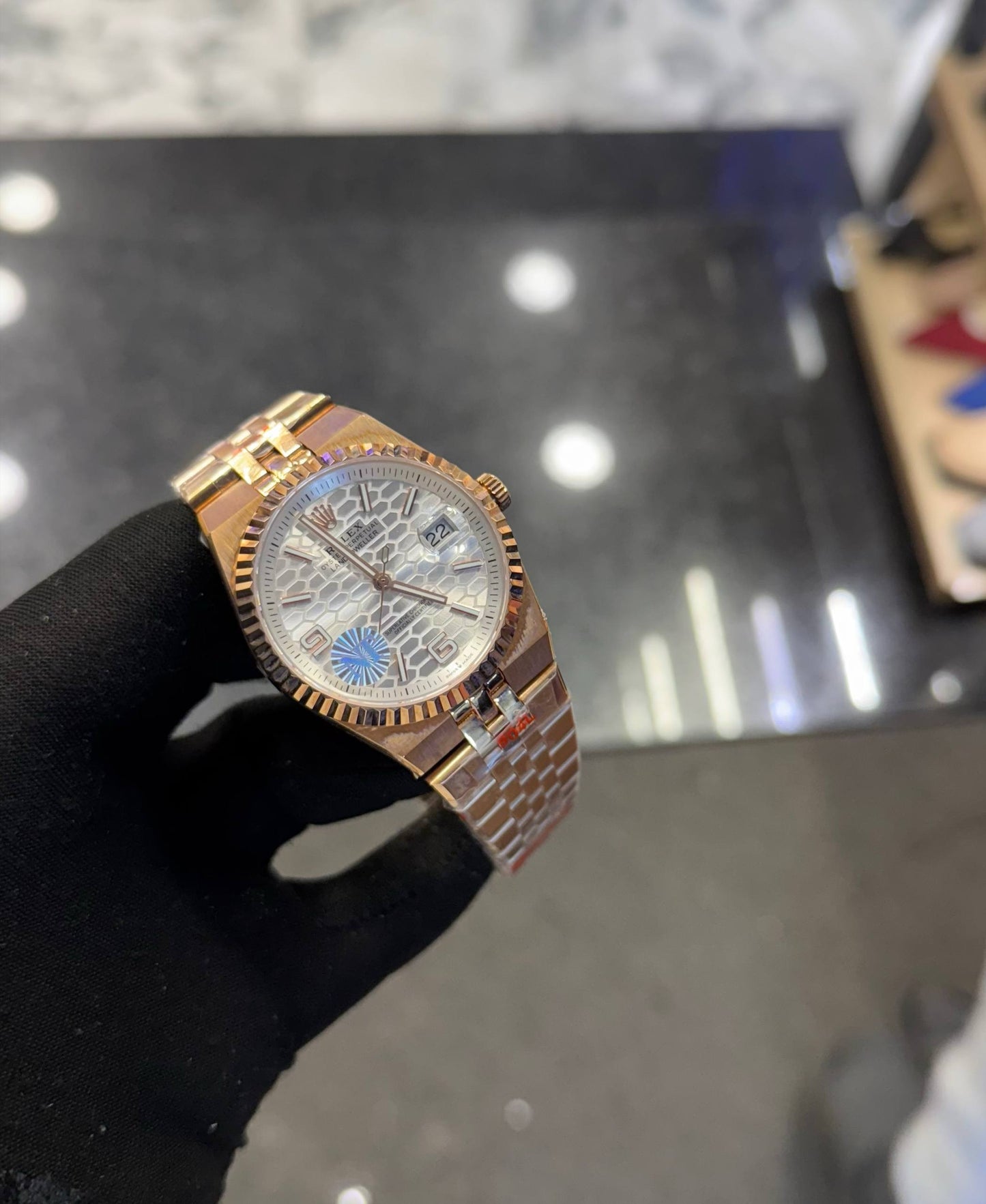 Rolex Land-Dweller Rose Gold 40mm / 36mm