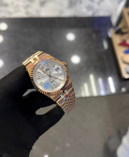 Rolex Land-Dweller Rose Gold 40mm / 36mm